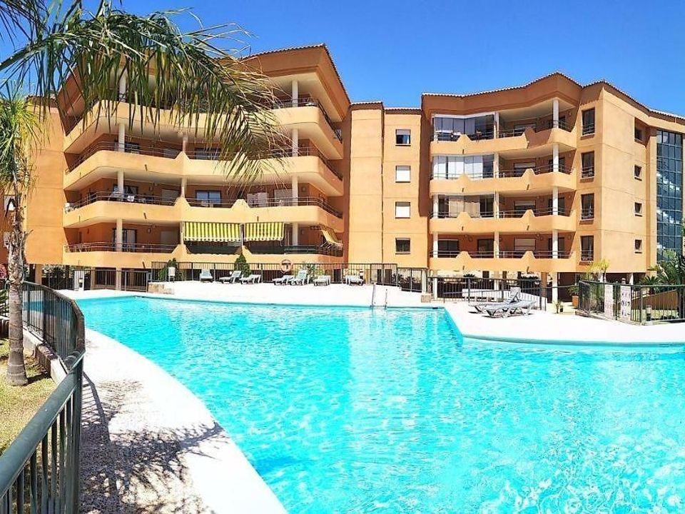 Lejlighed i Fuengirola, Malaga - foto 2
