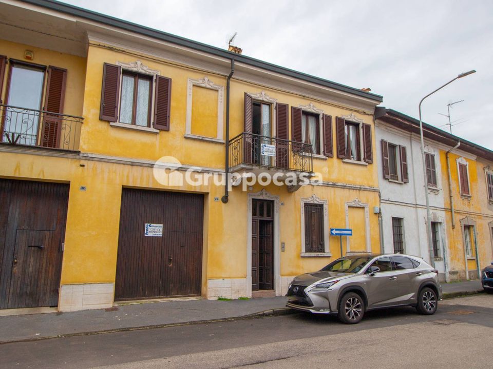 Villa i Magenta, Milan - foto 1
