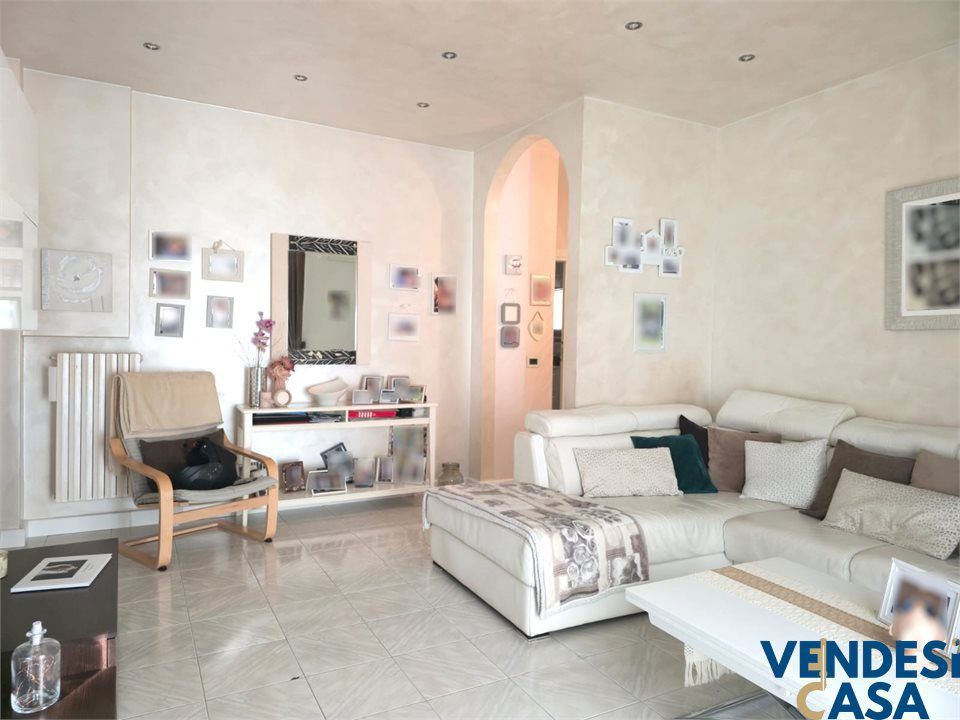 Lejlighed i Adelfia, Bari - foto 2