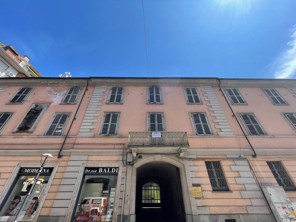 Erhvervsejendom i Asti, Asti - foto 4
