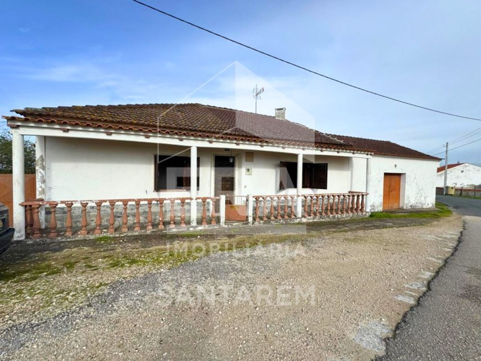 Villa em Assentiz, Santarem - foto 1