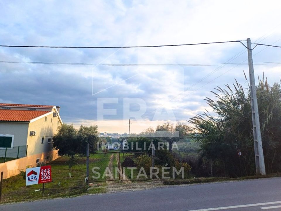 Helårsgrund i Alcanhoes, Santarem - foto 1