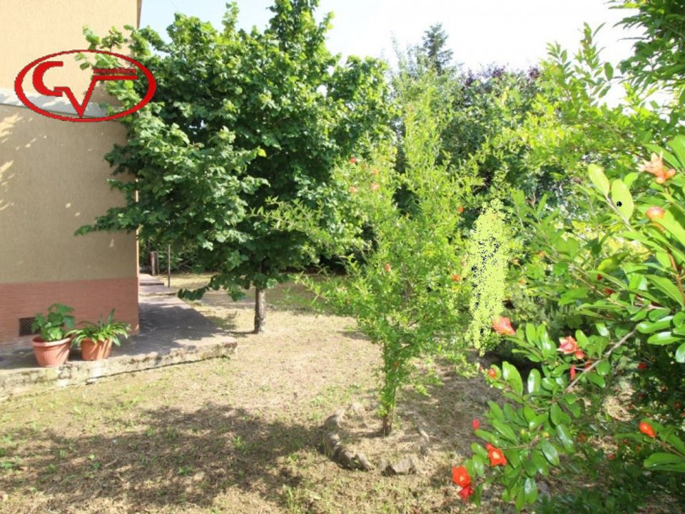 Rekkehus i Montevarchi, Arezzo - bilde 2