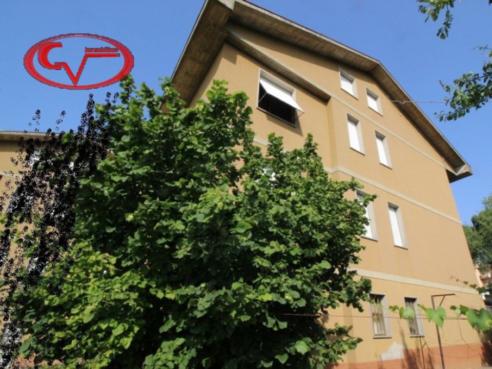 Rekkehus i Montevarchi, Arezzo - bilde 5