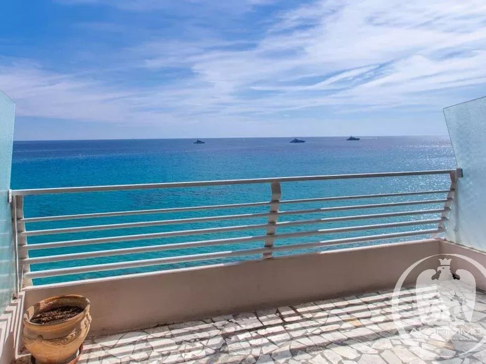 Lejlighed i Menton, Alpes-Maritimes - foto 1