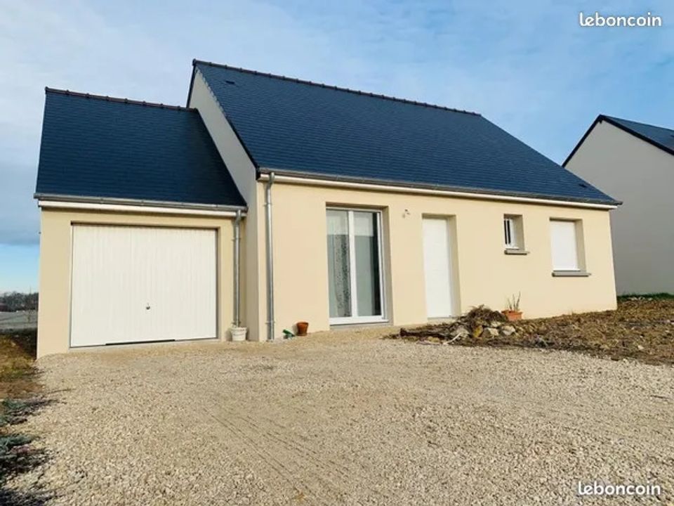 Villa in Mauges-sur-Loire, Maine-et-Loire - foto 1