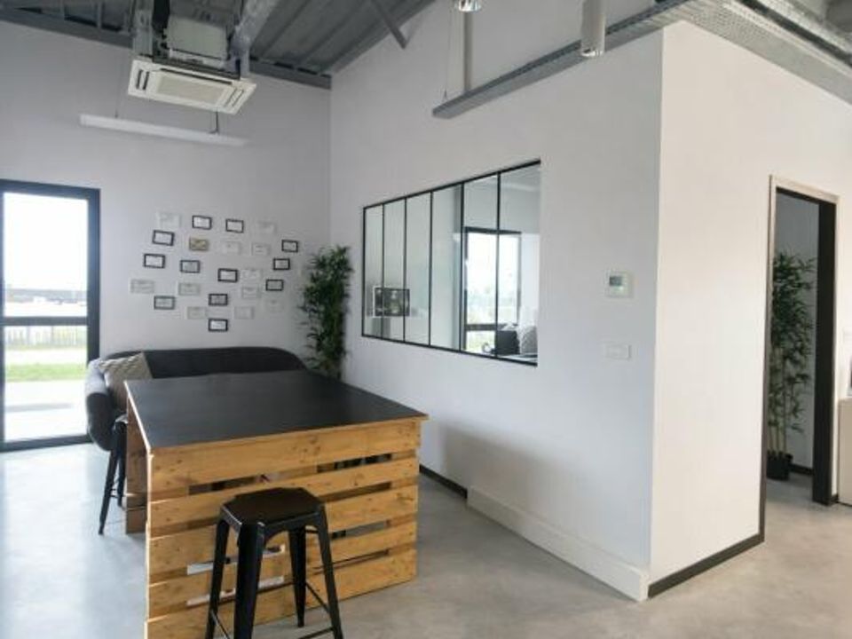 L'establiment comercial a Rennes, Ille-et-Vilaine - foto 4