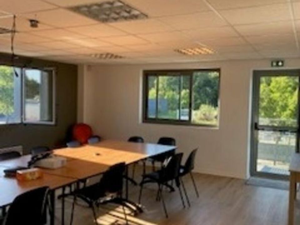 Erhvervsejendom i Vannes, Morbihan - foto 2