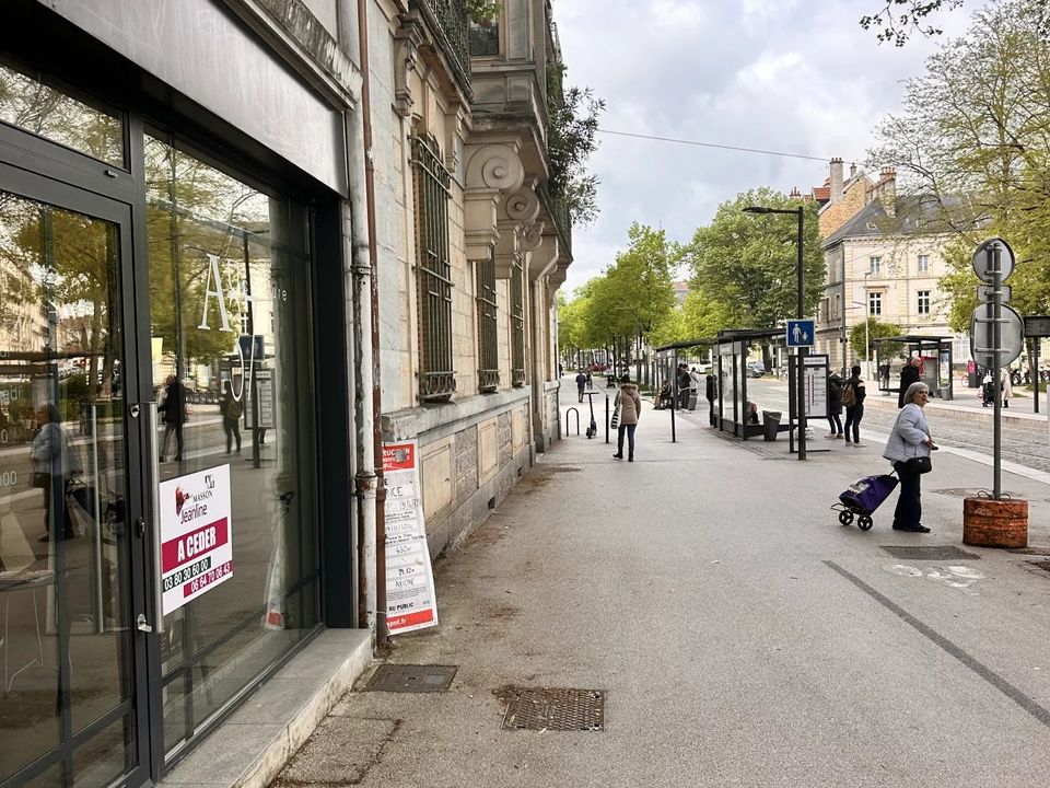 Erhvervsejendom i Dijon, Cote-d'Or - foto 2