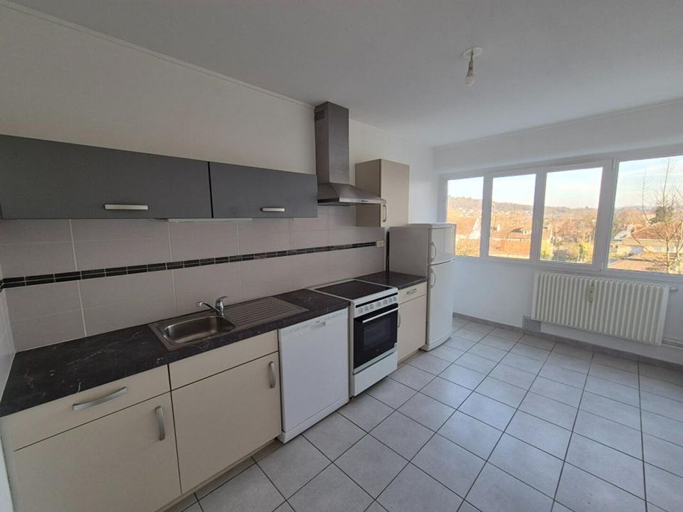 Lejlighed i Vesoul, Haute-Saone - foto 1