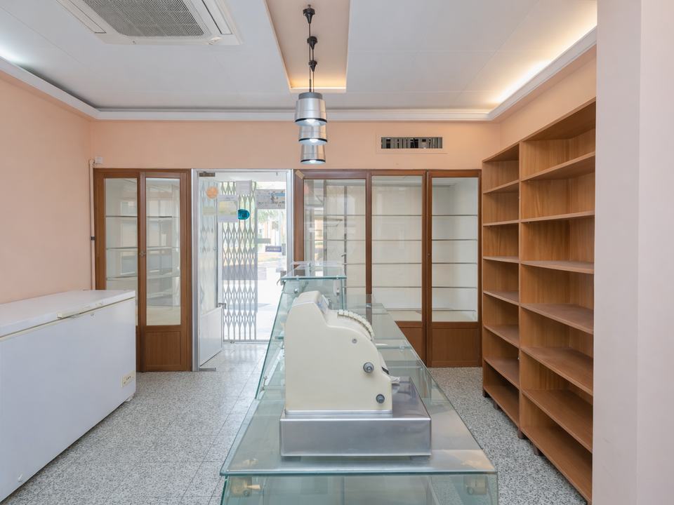L'establiment comercial a Denia, Alicante - foto 4