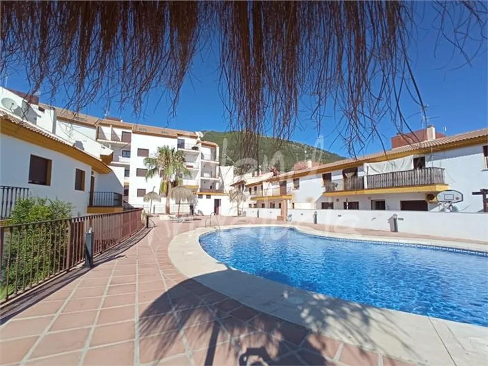 Lejlighed i Alcaucin, Malaga - foto 1