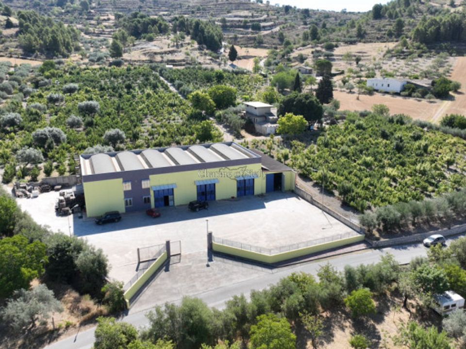 Propriedade comercial em Giarratana, Ragusa - foto 3