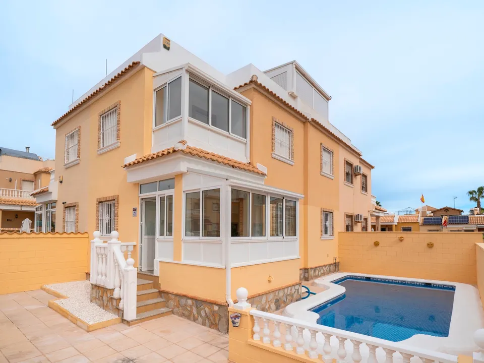 Villa em Ciudad Quesada, Alicante - foto 1