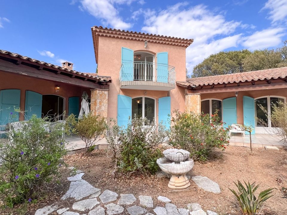 Villa i Les Issambres, Var - foto 1