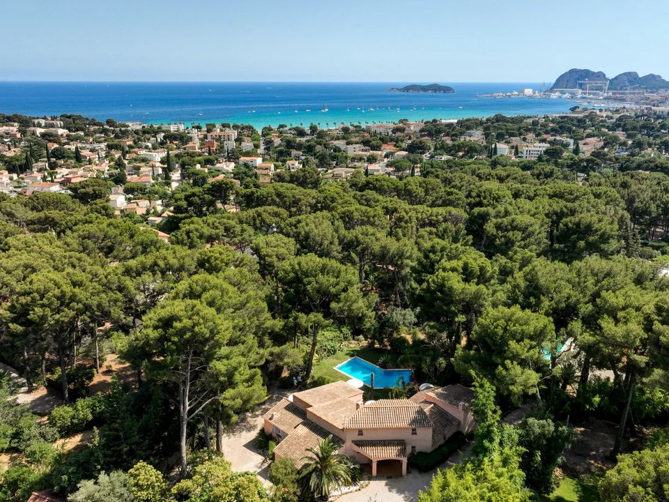 Villa i La Ciotat, Bouches-du-Rhone - foto 1
