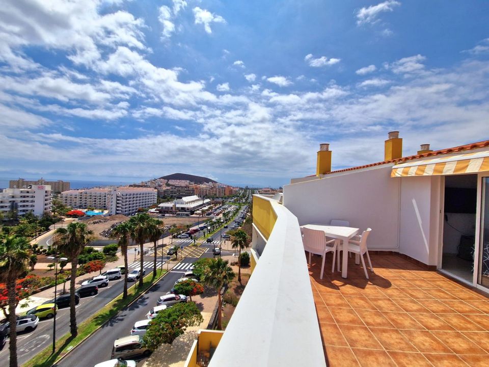 Lejlighed i Playa De Los Cristianos, Tenerife - foto 1