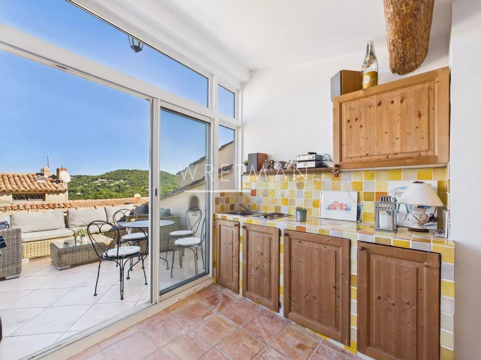 Landejendom i La Garde-Freinet, Var - foto 1