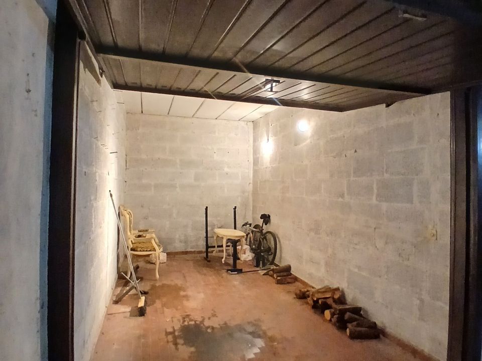 Garage in Morlupo, Rome - photo 4