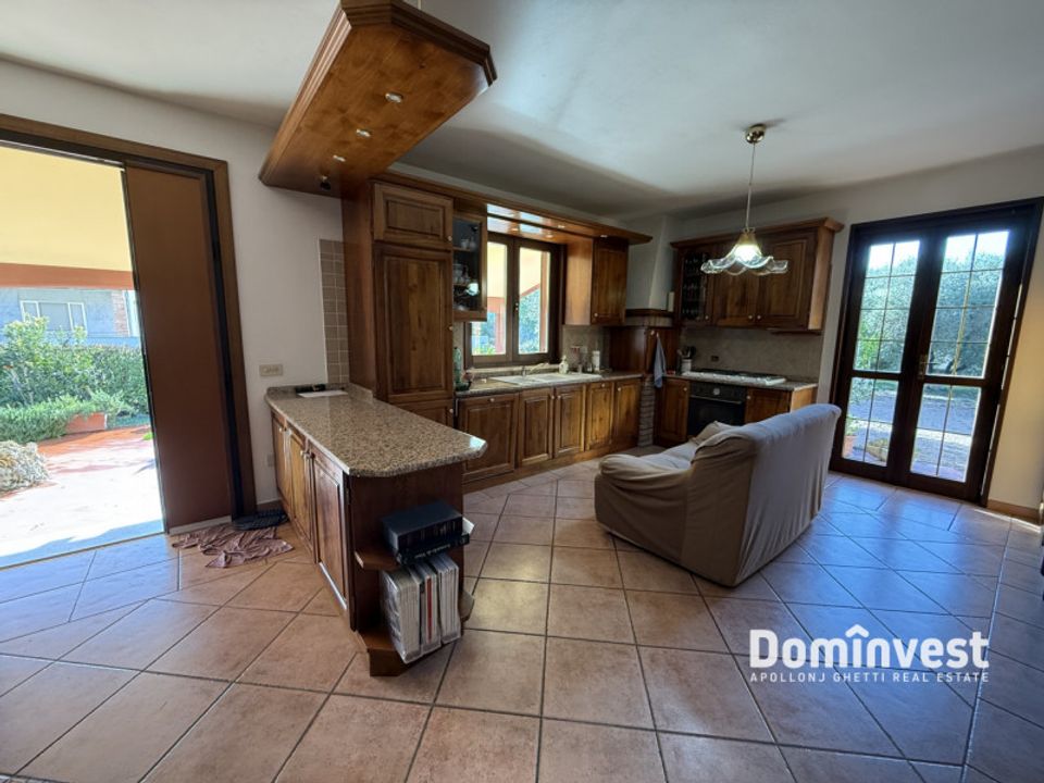 Villa i Montalto di Castro, Viterbo - foto 2