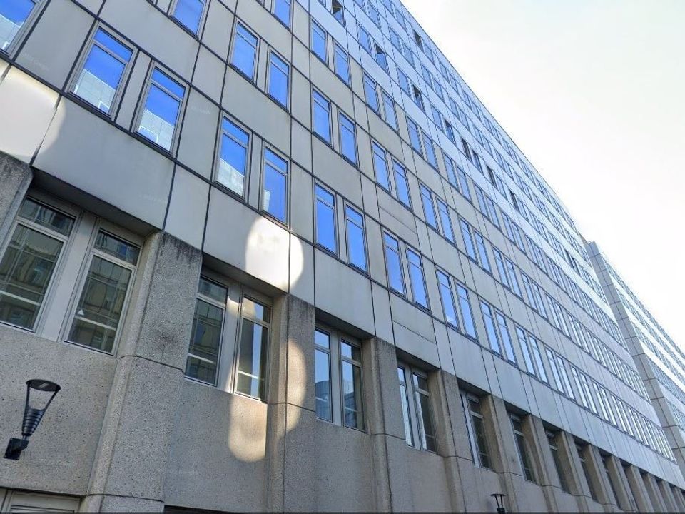 Erhvervsejendom i Noisy-le-Grand, Seine-Saint-Denis - foto 1