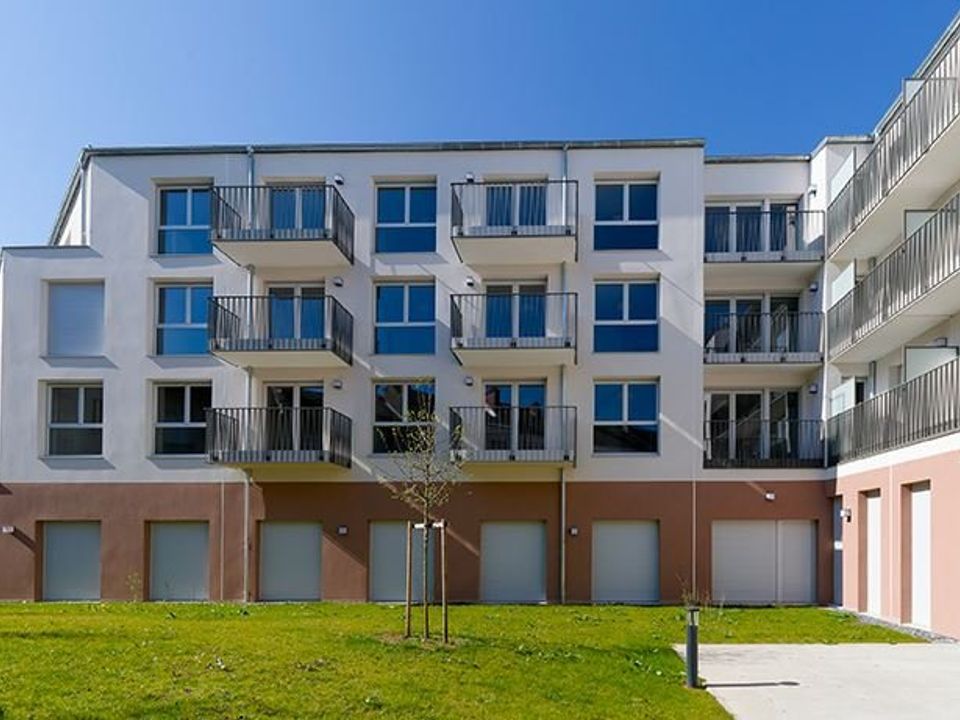 Erhvervsejendom i Châlons-en-Champagne, Marne - foto 1