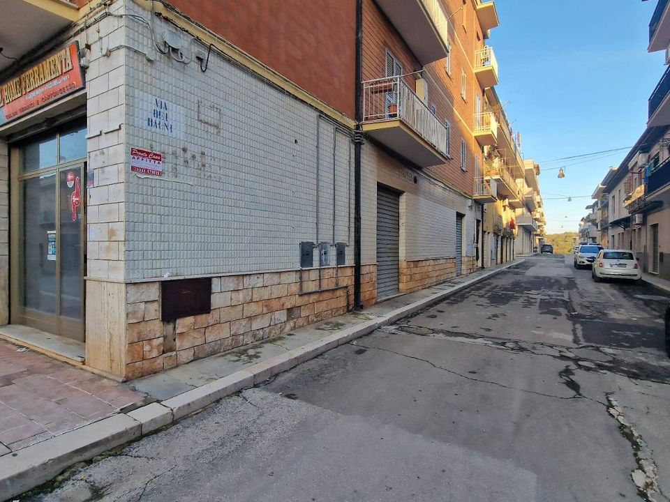 Erhvervsejendom i San Nicandro Garganico, Foggia - foto 5