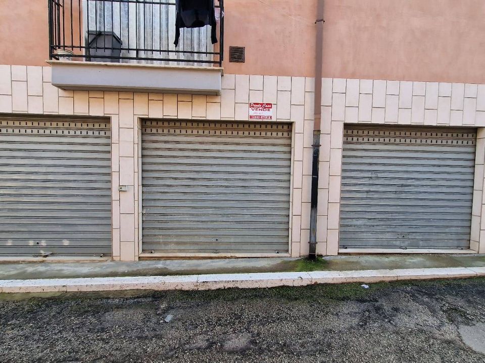 Parkeringsplads i San Nicandro Garganico, Foggia - foto 5