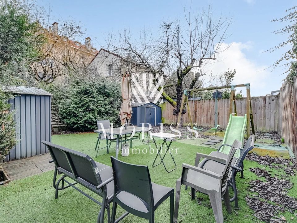 Villa i Noisy-le-Sec, Seine-Saint-Denis - foto 1