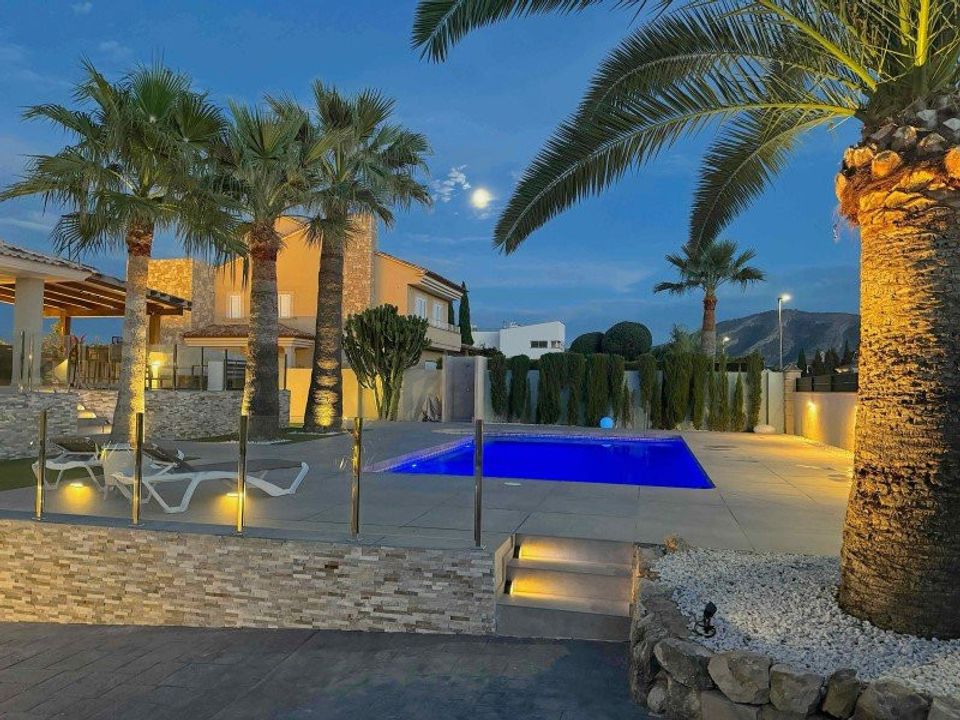 Villa i Alfaz del Pi, Alicante - foto 3