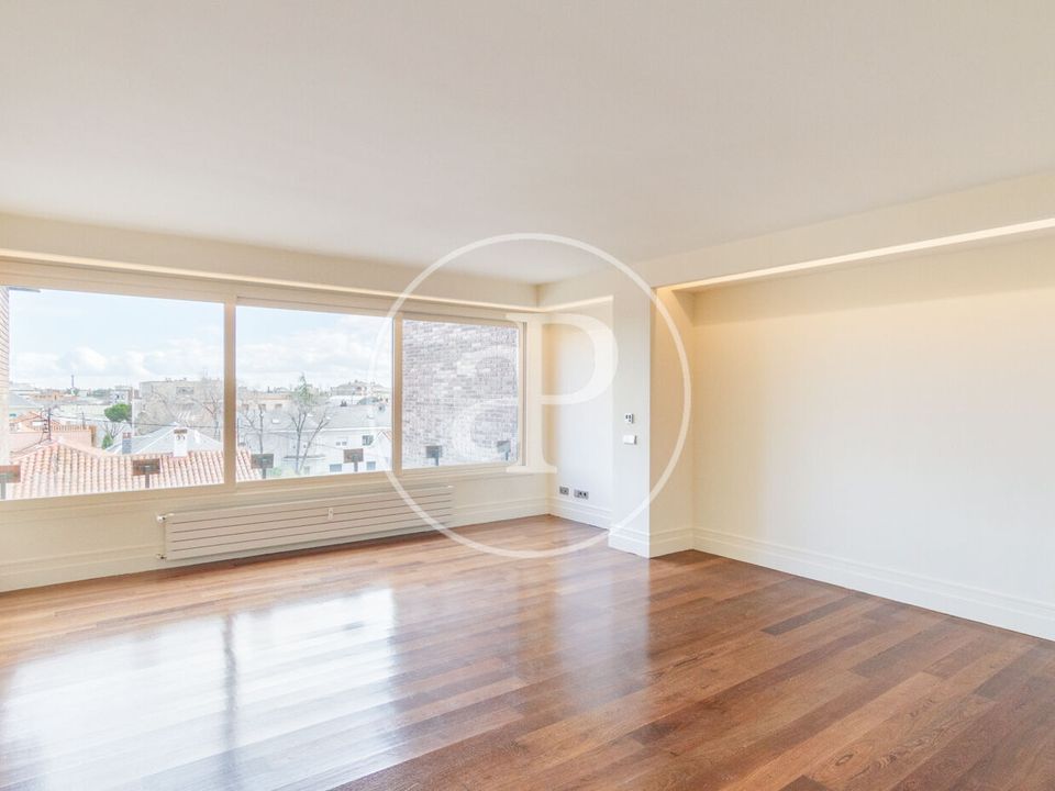 Apartment in Madrid, Madrid - photo 1