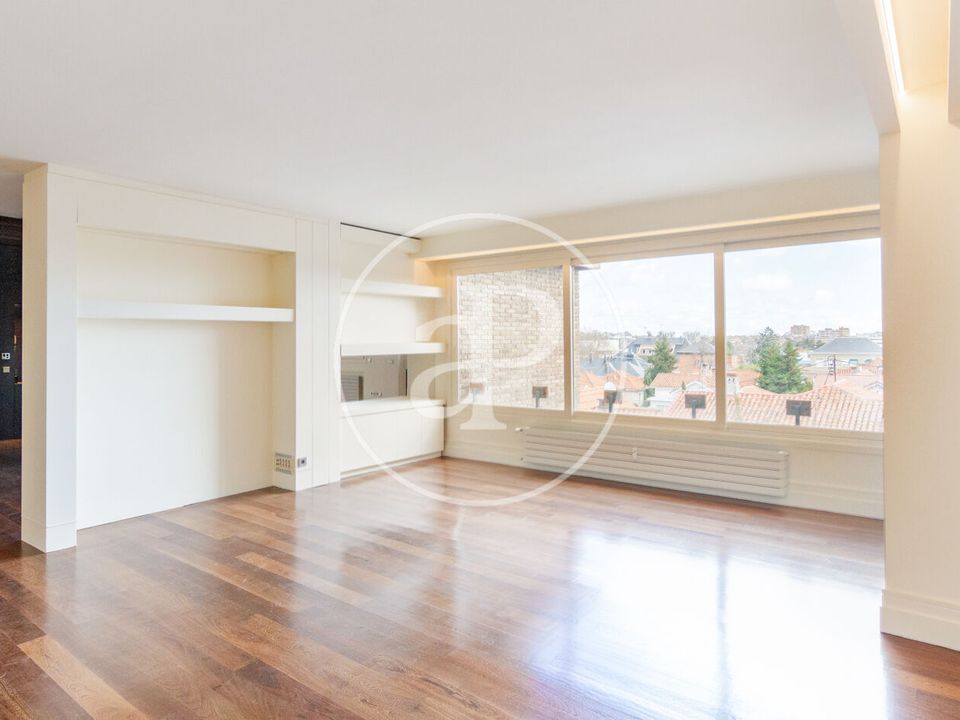 Apartment in Madrid, Madrid - photo 3