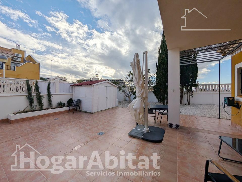 Lejlighed i Los Arenales Del Sol, Alicante - foto 4