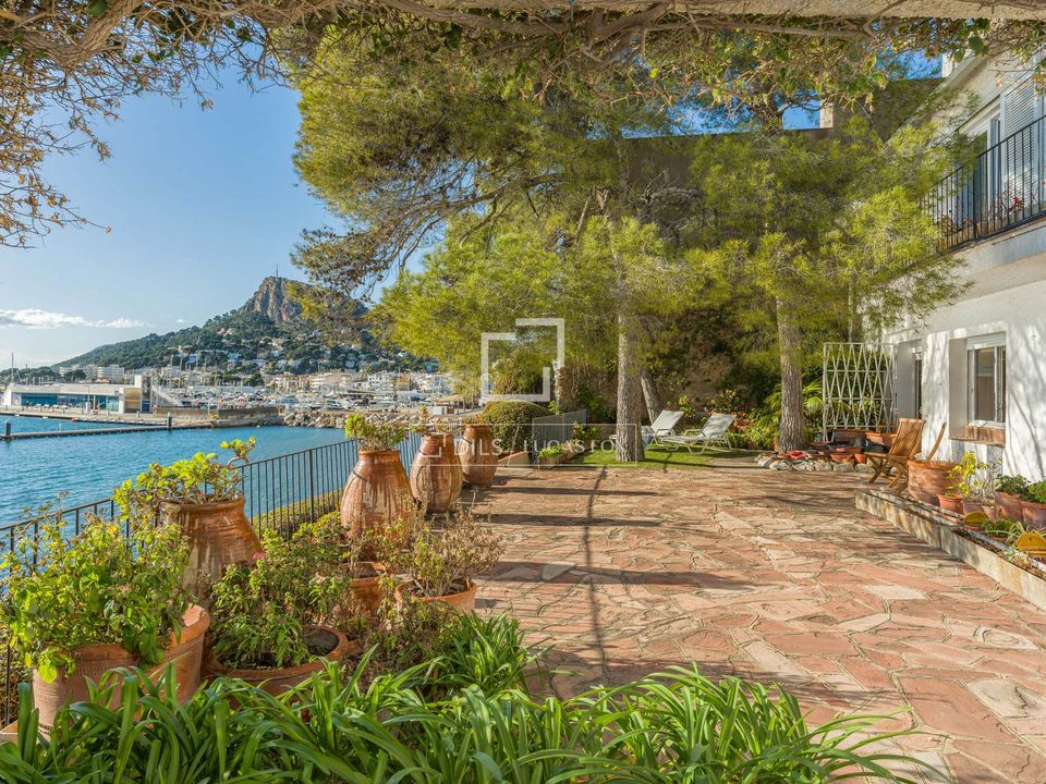Villa em L'Estartit, Gerona - foto 1