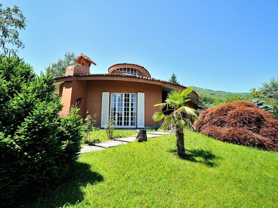 Villa a San Pietro Val Lemina, Turin - foto 1