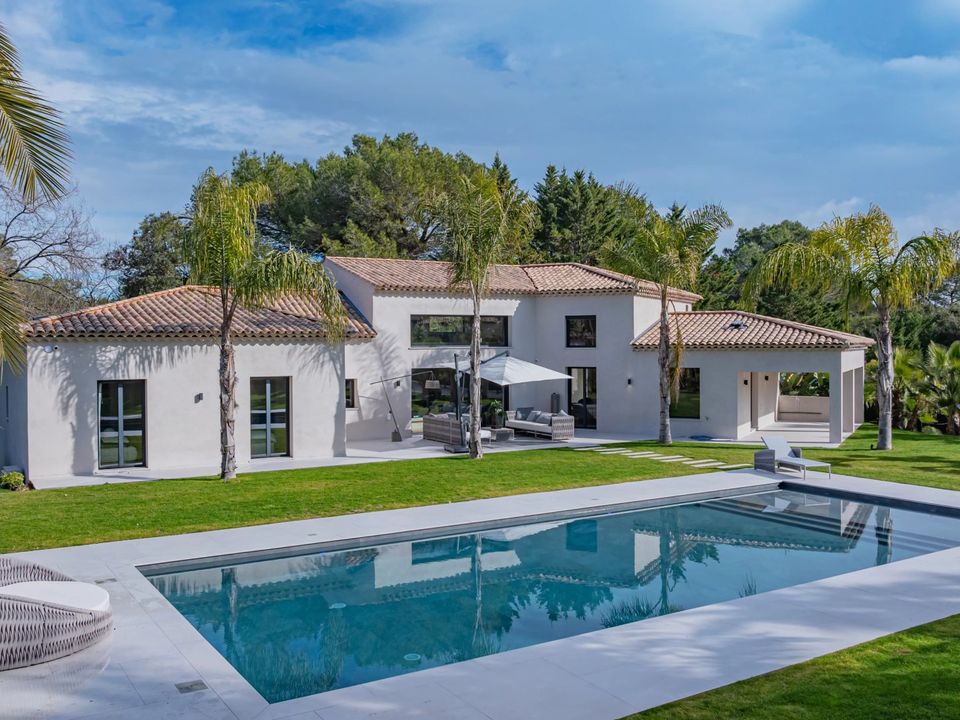 Villa i Mougins, Alpes-Maritimes - foto 1