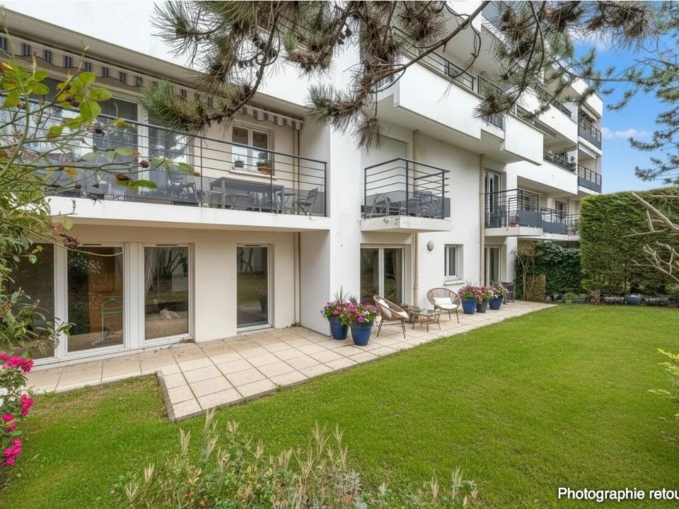 Lejlighed i Courbevoie, Hauts-de-Seine - foto 1