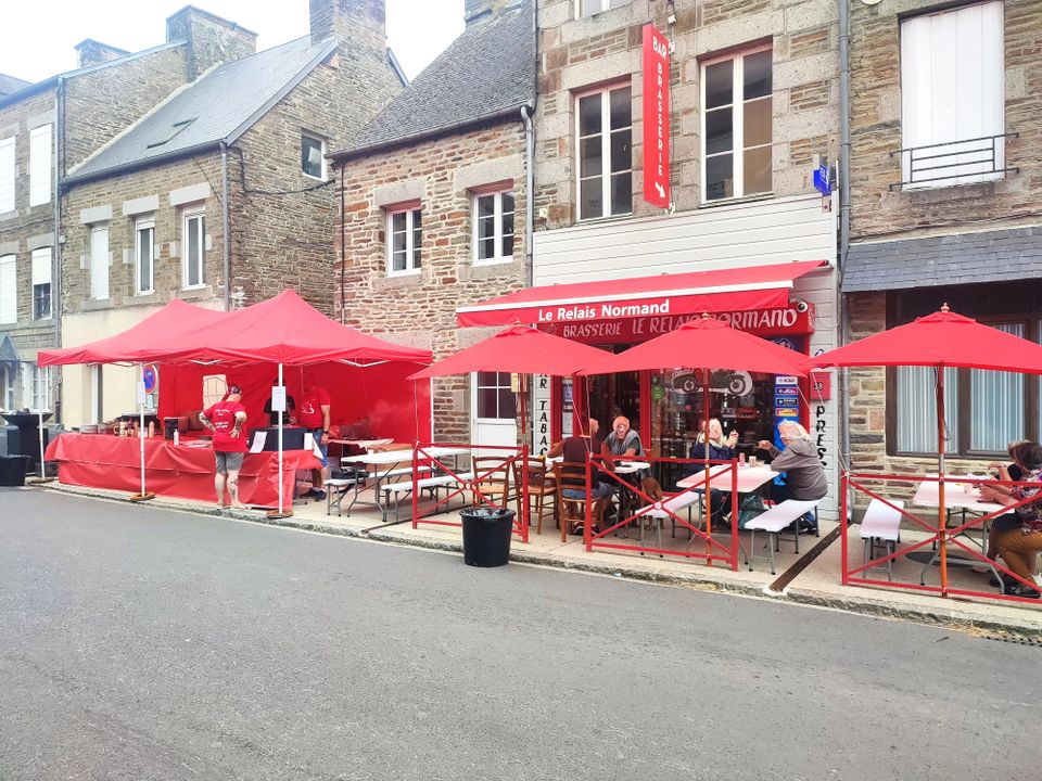 Erhvervsejendom i Valdalliere, Calvados - foto 2
