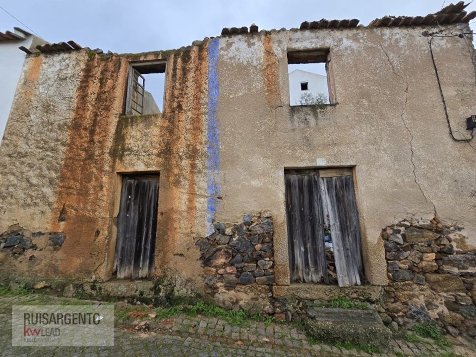 Villa i Castelo Branco, Castelo Branco - foto 1