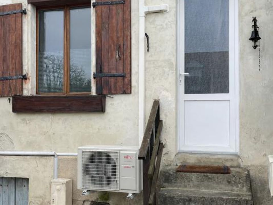 Landsbyhus i Cenon-sur-Vienne, Vienne - foto 1