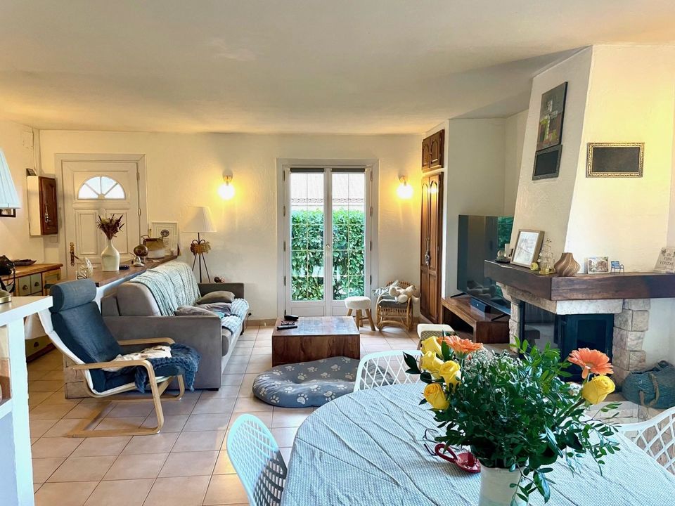 Villa i Saint-Jeannet, Alpes-Maritimes - foto 1
