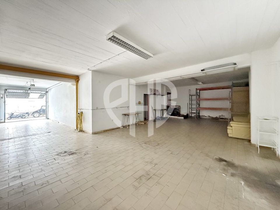 Garage i Queluz, Lisbon - foto 1