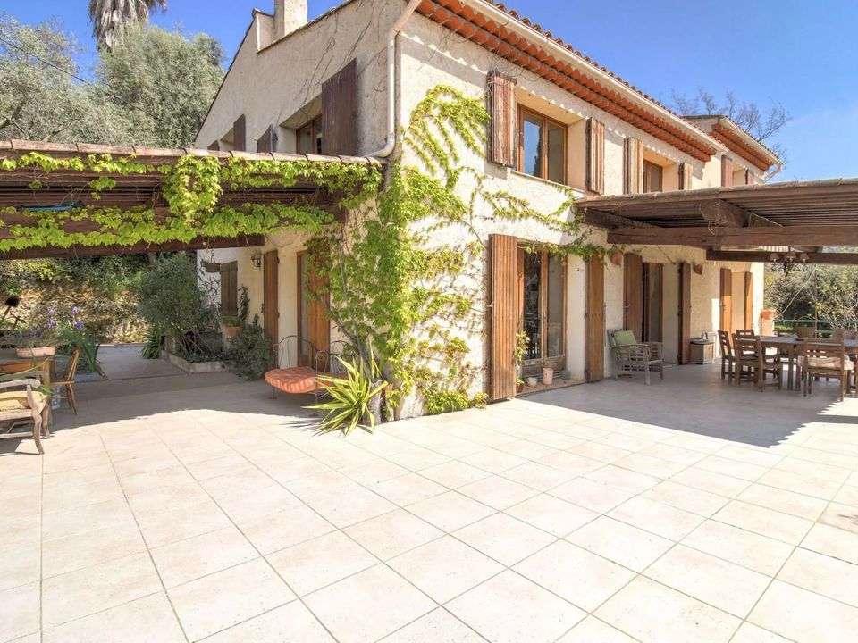Haus in Saint-Martin-du-Var, Alpes-Maritimes - Foto 1