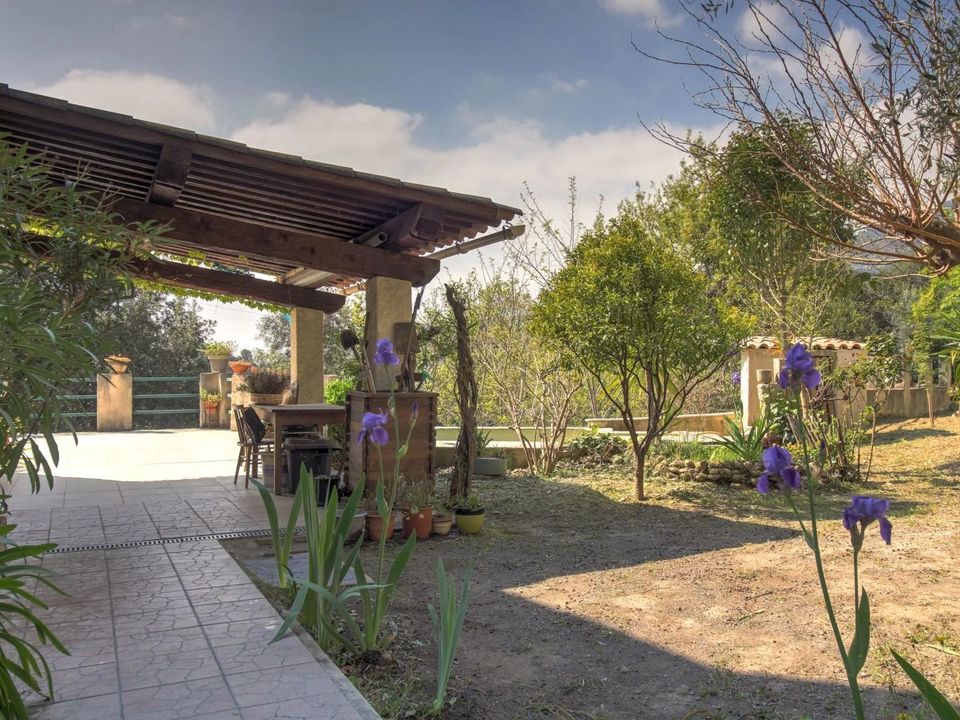 Villa in Saint-Martin-du-Var, Alpes-Maritimes - foto 2