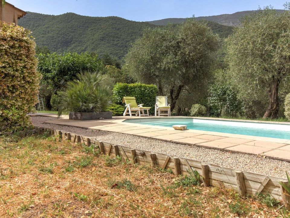 Villa i Roquestéron, Alpes-Maritimes - foto 4