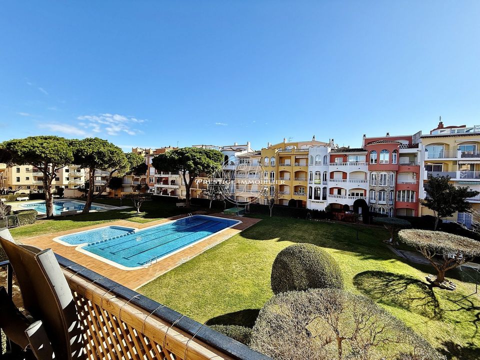 Lejlighed i Empuriabrava, Gerona - foto 3