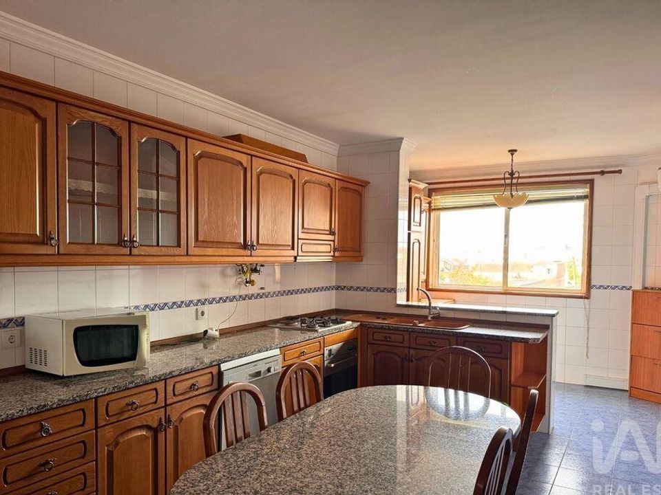 Apartment in Oliveira do Bairro, Aveiro - photo 3
