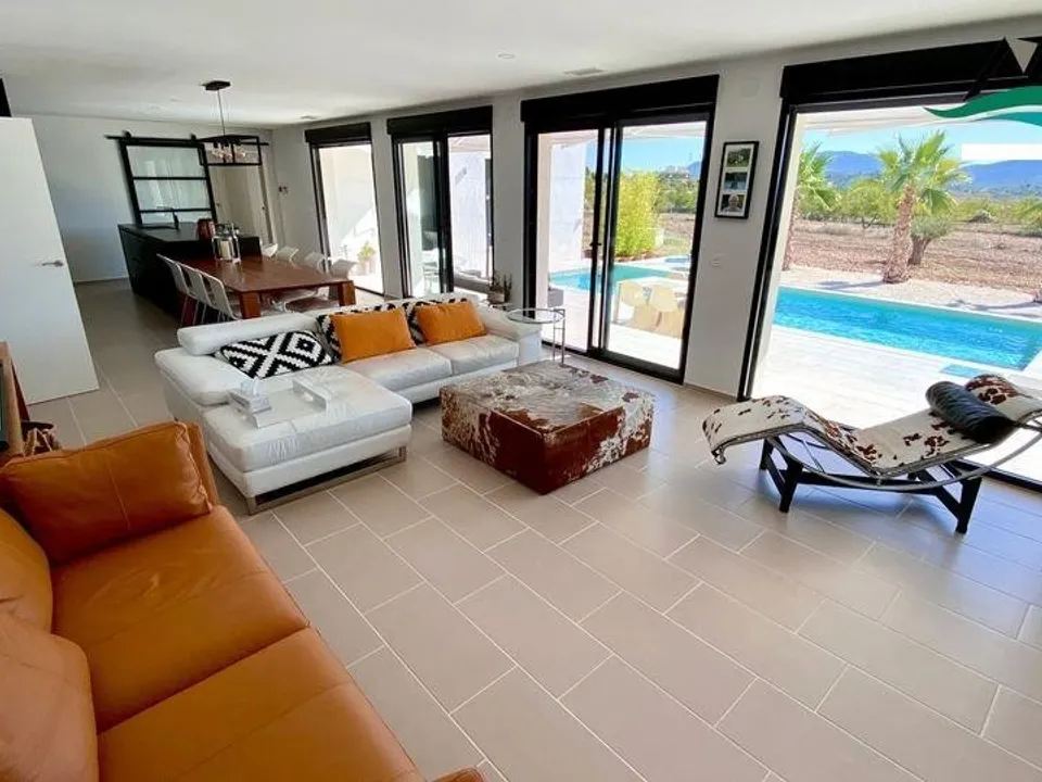 Villa i Pinoso, Alicante - foto 2