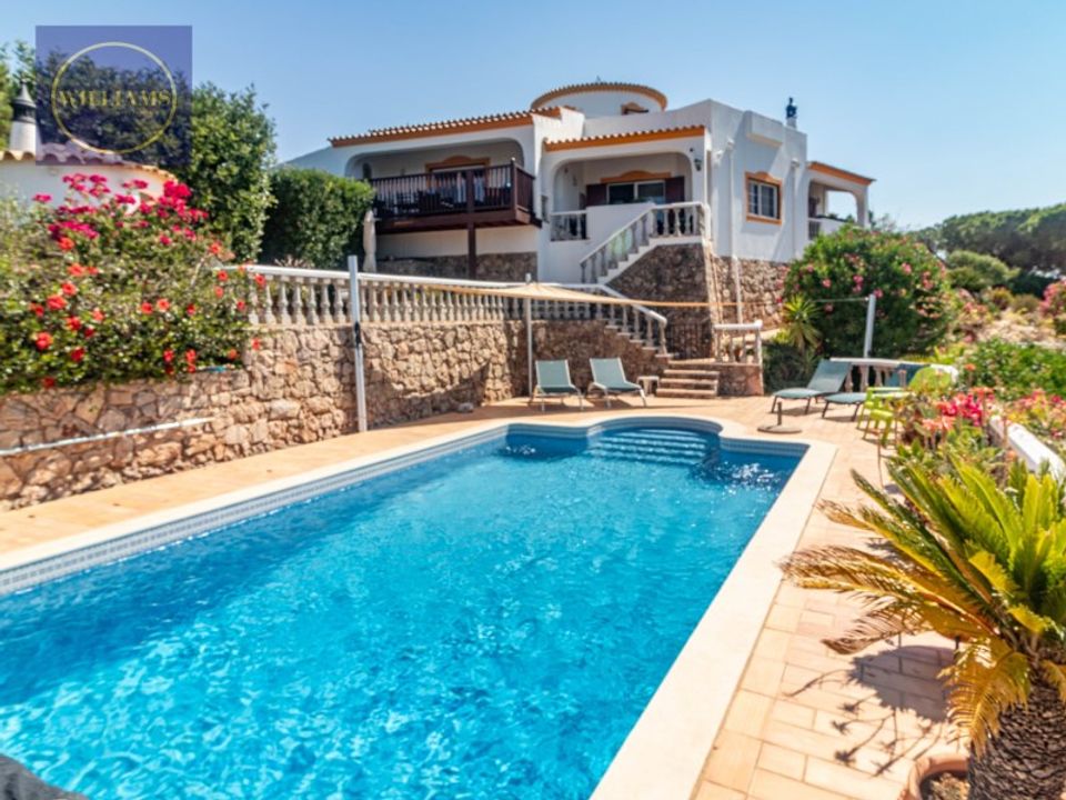 Villa i Armacao de Pera, Faro - foto 1