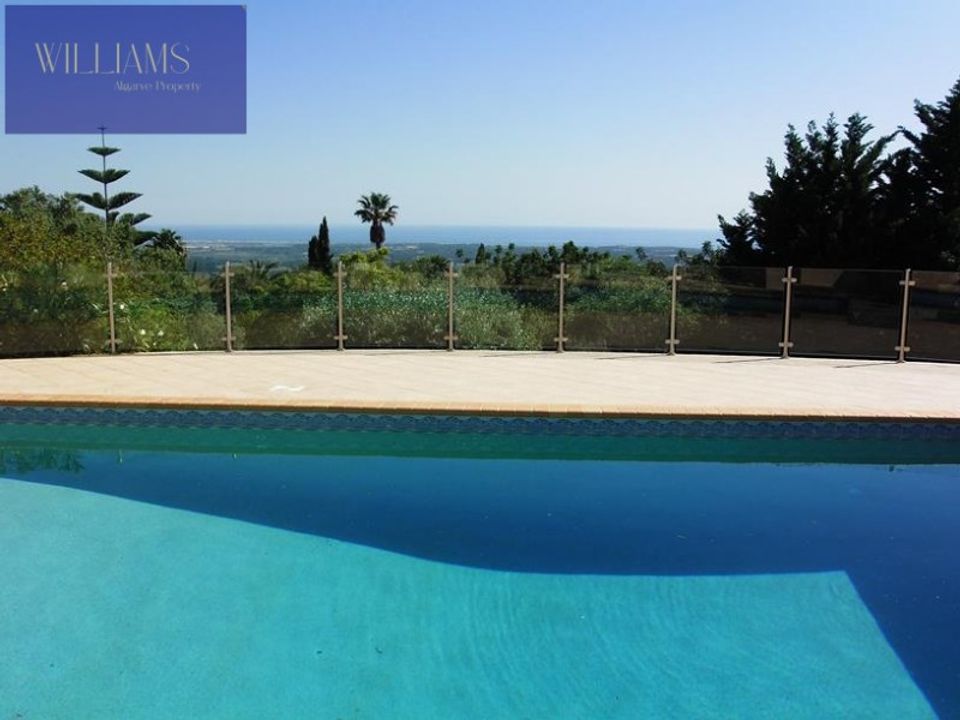 Villa i Santa Barbara de Nexe, Faro - foto 1